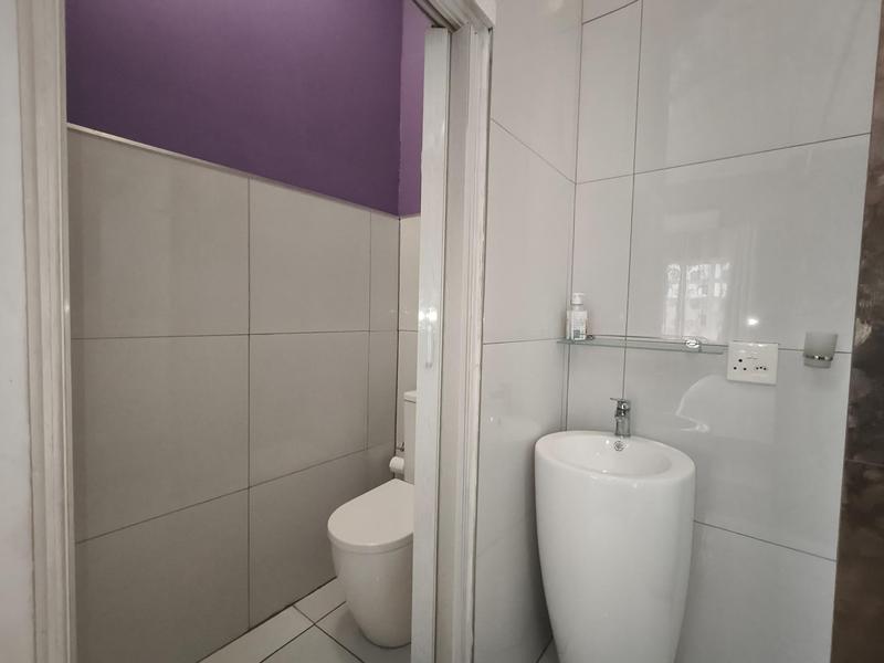 To Let Commercial Property for Rent in Mthata Eastern Cape